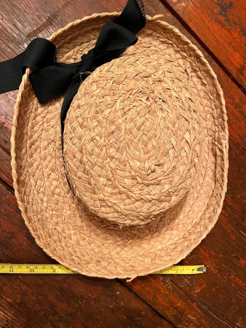 Classic Helen Kaminski Raffia Hat with black ribbon